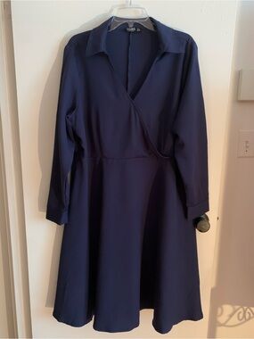Yoins ,women's Navy Wrap-Style Long Sleeve Dress size 2X
